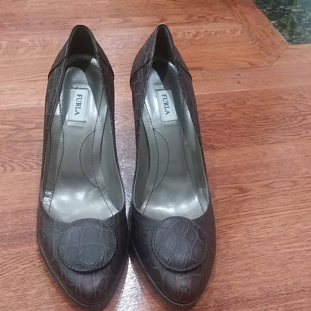 Furla chocolate croc embossed heels